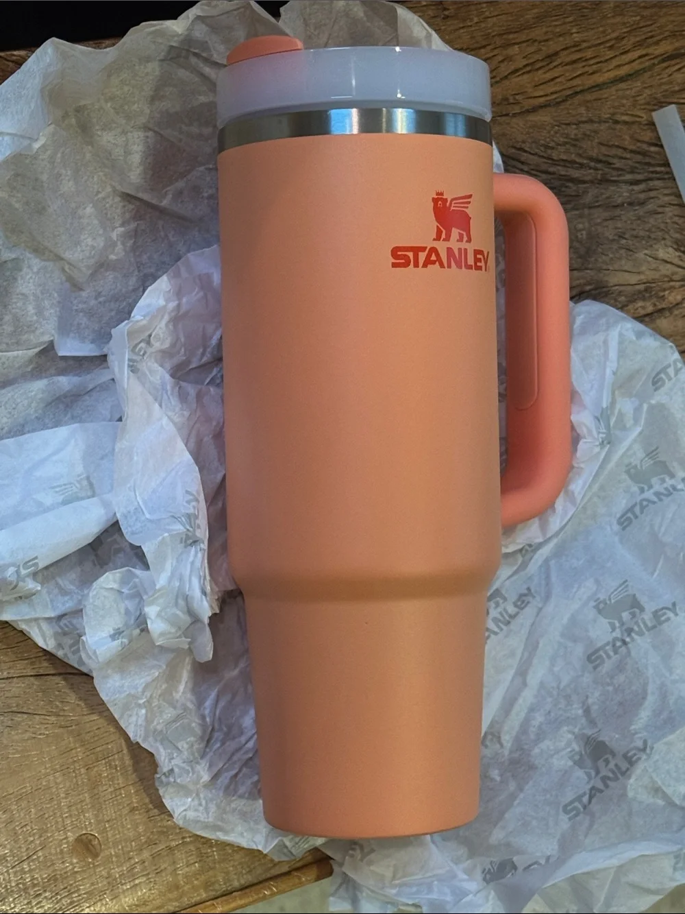 Stanley Quencher H2.0 FlowState Tumbler 30oz Hot Coral Orange Peach 10-10827-803
